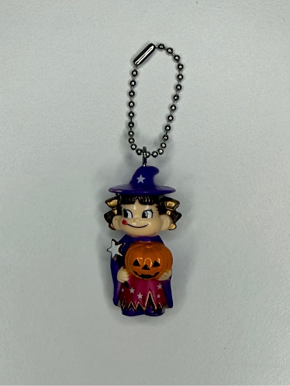 Peko Halloween witch keychain